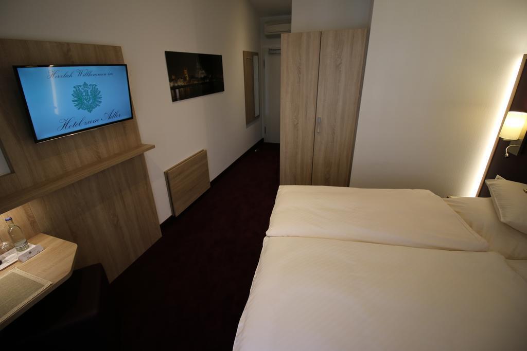 Hotel Zum Adler Бон Екстериор снимка