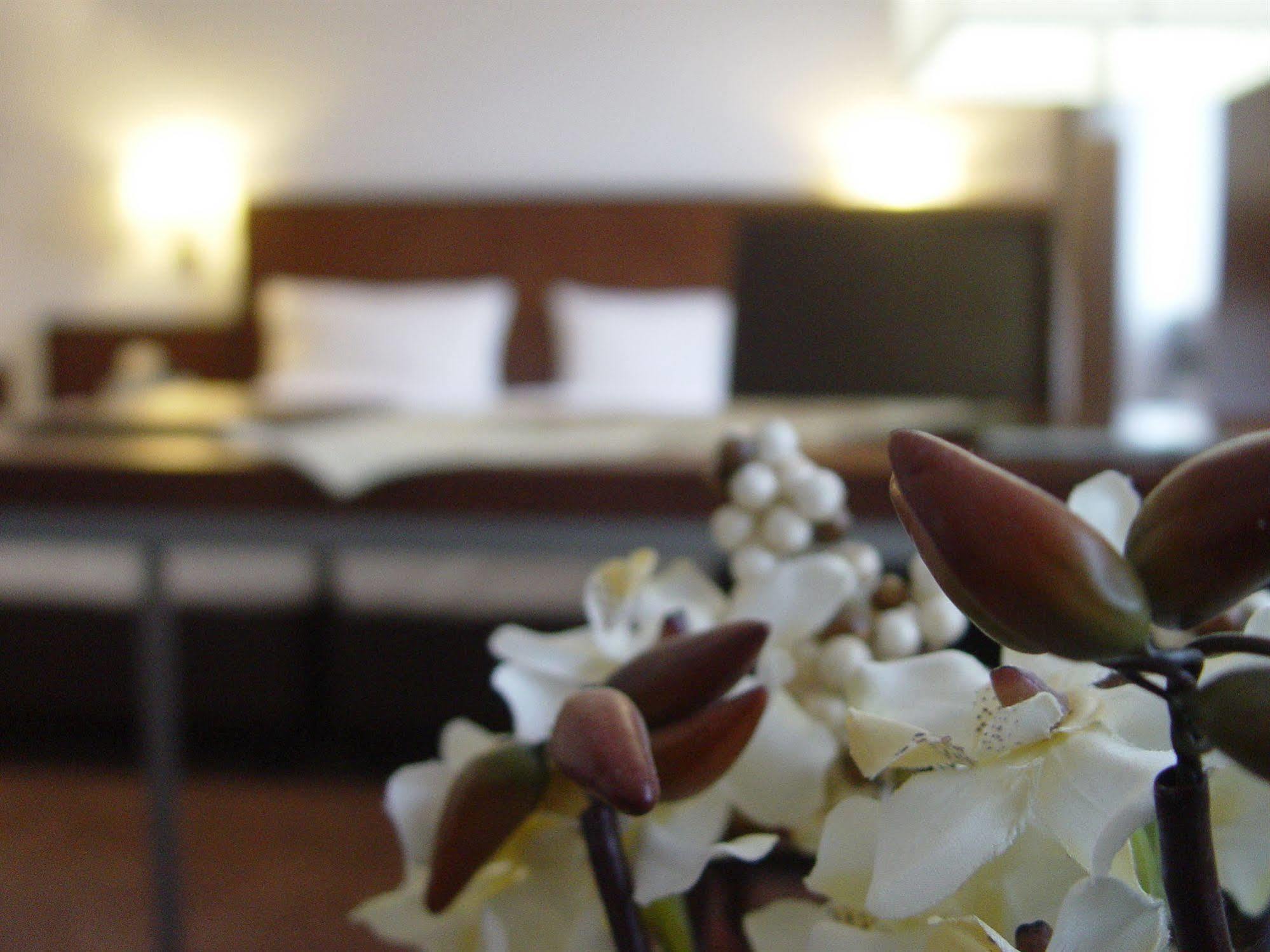 Hotel Zum Adler Бон Екстериор снимка
